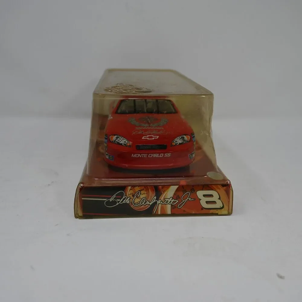 2007 Dale Earnhardt Jr #8 NASCAR 1:24 Winner’s Circle Diecast New – Box Wear